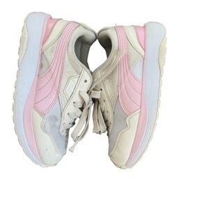 Puma Cruise Rider Sneaker Girls— Size 1